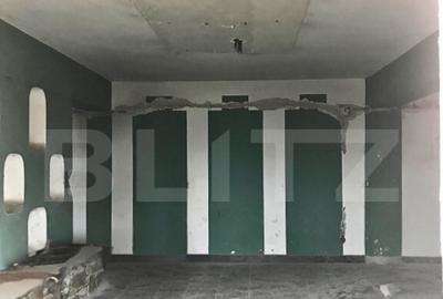 Spațiu comercial, de 549 mp, în Central - 8