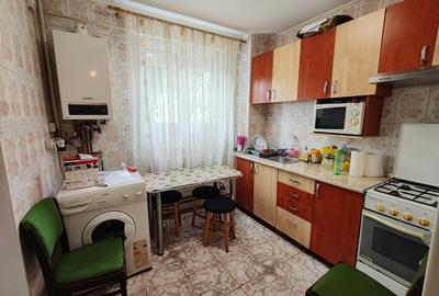 Apartament 2 camere liber la vanzare zona Astra - Planete - 6