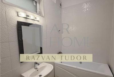 Spatiu birouri cu parcare proprie , Ploiesti, ultracentral - 1