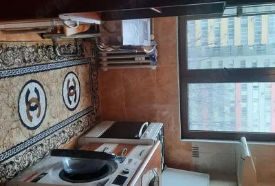 Apartament cu 2 camere semidecomandat în Bucur Obor