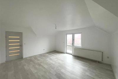 Casă individuală cu 4 camere cu Canalizare în Valea Lupului - 16