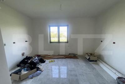 Casă cu 7 camere cu Teren 1300 Mp în Central - 13