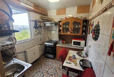 Apartament cu 2 camere decomandat în Giurgiului - 3
