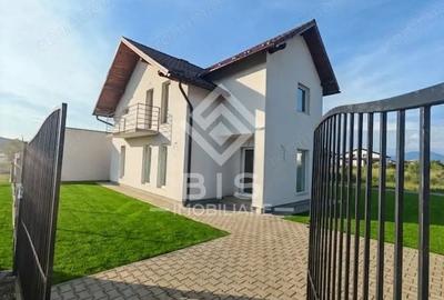 Casă cu Teren 600 Mp în Unirea - 9