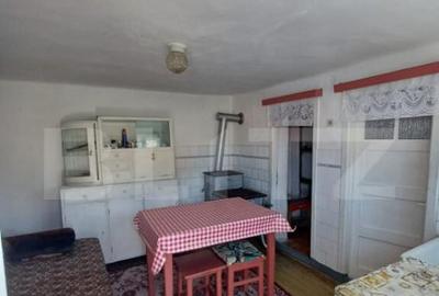 Casa de vanzare, cu 3 camere, 85 mp, 151 mp teren, zona cent - 10