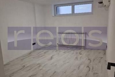 Apartament cu 5 camere semidecomandat în P-ța Romană - 5