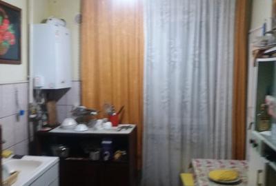 Apartament cu 3 camere decomandat în Central - 2