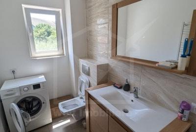 Apartament cu 3 camere semidecomandat, mobilat în Zorilor - 8