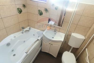 Apartament cu 2 camere semidecomandat, mobilat în Romanilor - 10