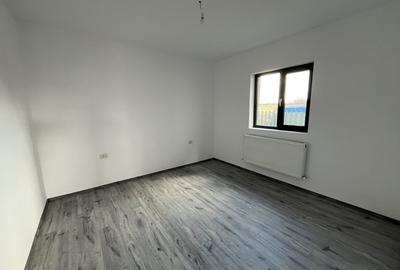 Casă individuală cu 5 camere cu Canalizare în Valu lui Traian - 6