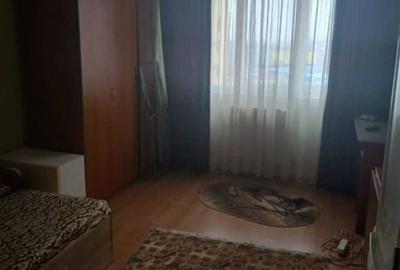 Garsonieră nedecomandată în Central - 3