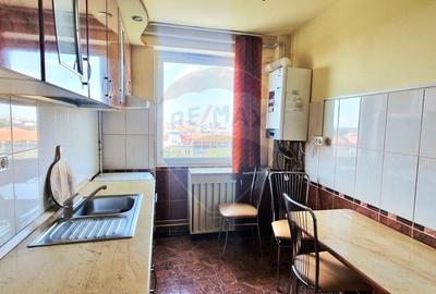Apartament 2 camere, ultracentral, cu vedere pe B-dul Revolutiei - 2