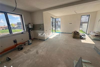 Casă cu 4 camere cu Teren 175 Mp în Bună Ziua - 12