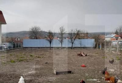 Casă cu 4 camere cu Garaj în Someșeni