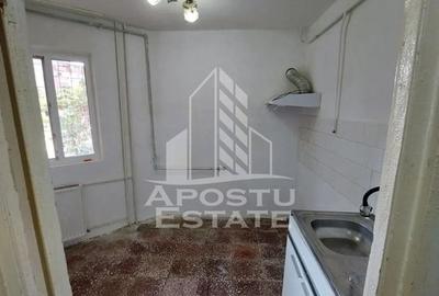 Apartament cu 2 camere, semidecomandat, zona Dambovita - 4