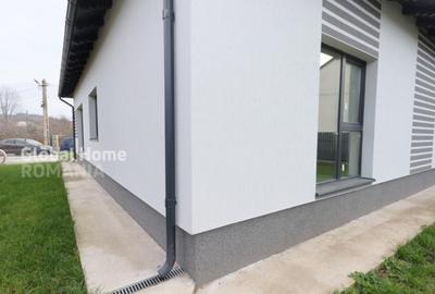 Casă cu 4 camere cu Teren 450 Mp în Cornu - 8