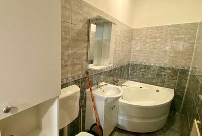 Apartament cu 2 camere, Piata Abator - 5