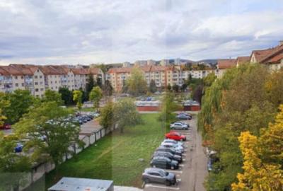 Apartament cu 3 camere, 64 mp, Sfantu Gheorghe str.Nico - 11