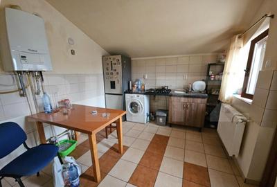 Casa 3 camer, 115 mp, zona Galata - 5