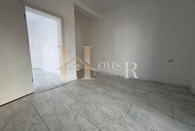 La 5 minute de 4 benzi.Toate Utilitatile.Teren 340 mp - 12