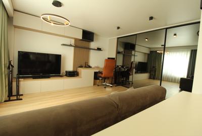 Piata Alba Iulia - Bd. Burebista - bloc mixt - studio complet renovat - 9