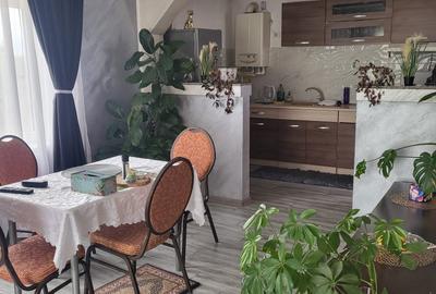 Casă cu 6 camere în Est