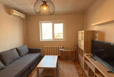 Garsonieră decomandată în Complex Studențesc