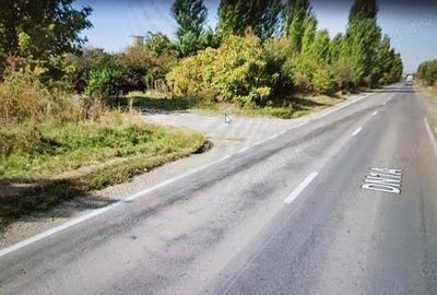 Teren de 10600 mp, în Est