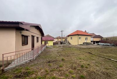 Casă individuală cu 4 camere cu Canalizare în Săliștea Nouă - 1