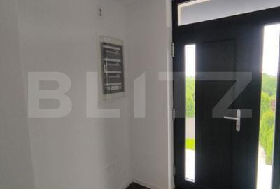 Casă cu 4 camere cu Teren 432 Mp în Bârnova - 11