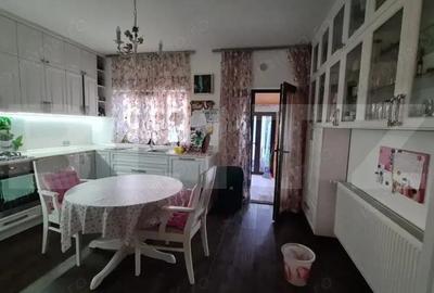 Casa de vanzare , 153 mp, teren 500 mp, Cartierul Marcus Casa de vanzare , 153 mp, teren 500 mp, Cartierul Marcus - 2