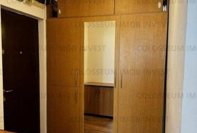 Apartament cu 2 camere decomandat în Tractorul - 5