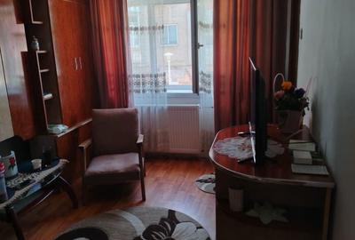 Garsonieră decomandată în Crihala - 5