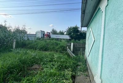 Casa individuala, 800 mp teren, Siret - 12