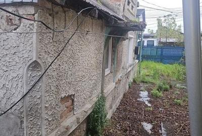 Casă cu 4 camere cu Teren 83 Mp în 9 Mai - 2