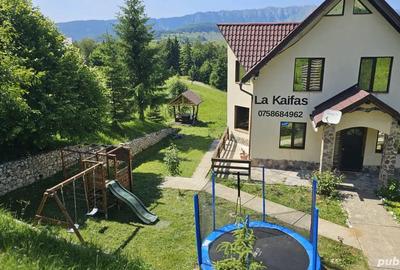 Casa de vacanta de vanzare - 1