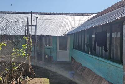 Casă cu 5 camere cu Teren 3937 Mp în Central - 6