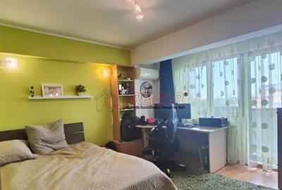 Apartament cu 3 camere decomandat în Eroii Revoluției - 4