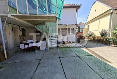 Casa cu 3 camere de inchiriat curte comuna in Selimbar - 14