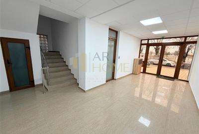 Apartament cu 3 camere decomandat în Central - 2