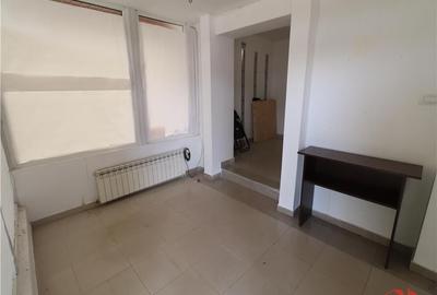 Spatiu comercial,zona Comcereal, 50 mp (utilitati incluse) - 2