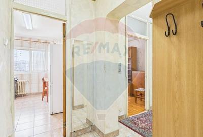 De vanzare | Apartament 3 camere cu balcon | Metrou Stefan cel Mare - 2