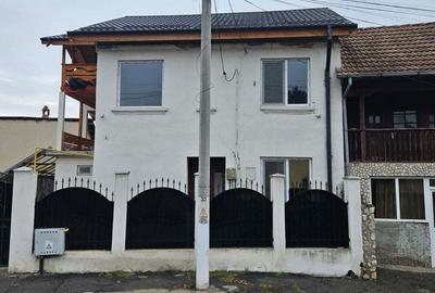 Casa de vanzare in Campulung Muscel - 1