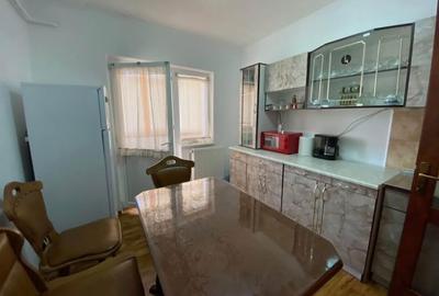 Apartament cu 3 camere decomandat în Jiblea Nouă - 2