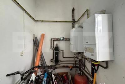 Spațiu comercial, de 330 mp, în Central - 7