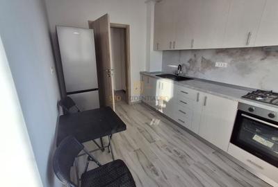 Apartament cu 2 camere decomandat, mobilat în Metalurgiei