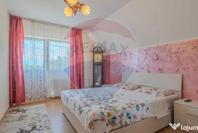 Casă cu 5 camere cu Teren 540 Mp în Ucea - 4
