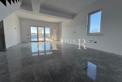 Duplex cu 3 camere cu Canalizare în Moșnița Nouă - 1