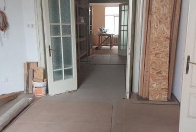 Apartament -5 camere -decomandat-Zona Mosilor - 5