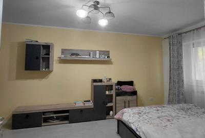 Inchiriere apartament 1 camera, in Galati, Micro 17, parter, mobilat si utilat - 1